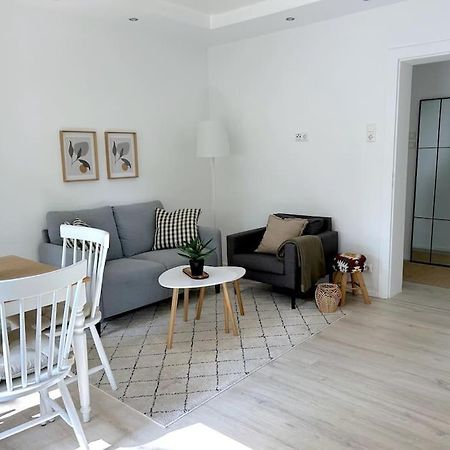 Country Style Apartment With Balcony Near Fair Hannover Exteriér fotografie