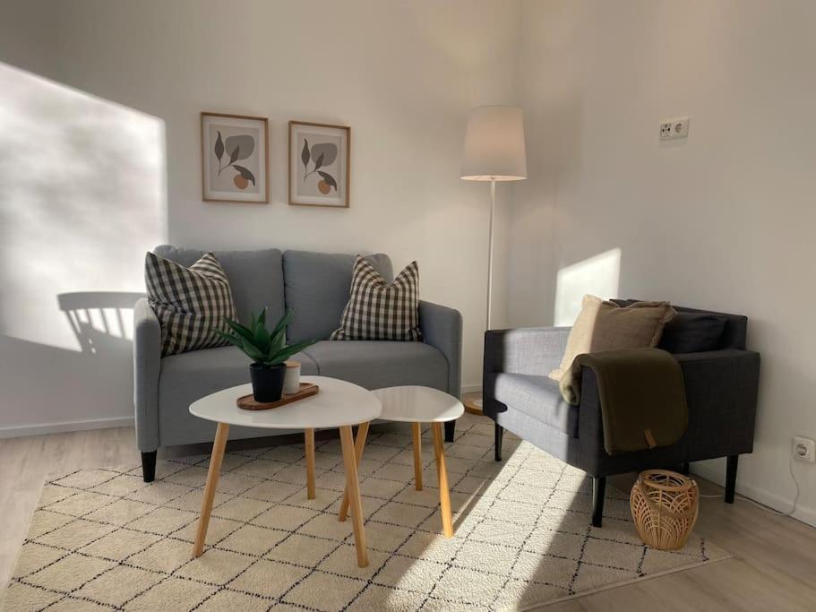 Country Style Apartment With Balcony Near Fair Hannover Exteriér fotografie